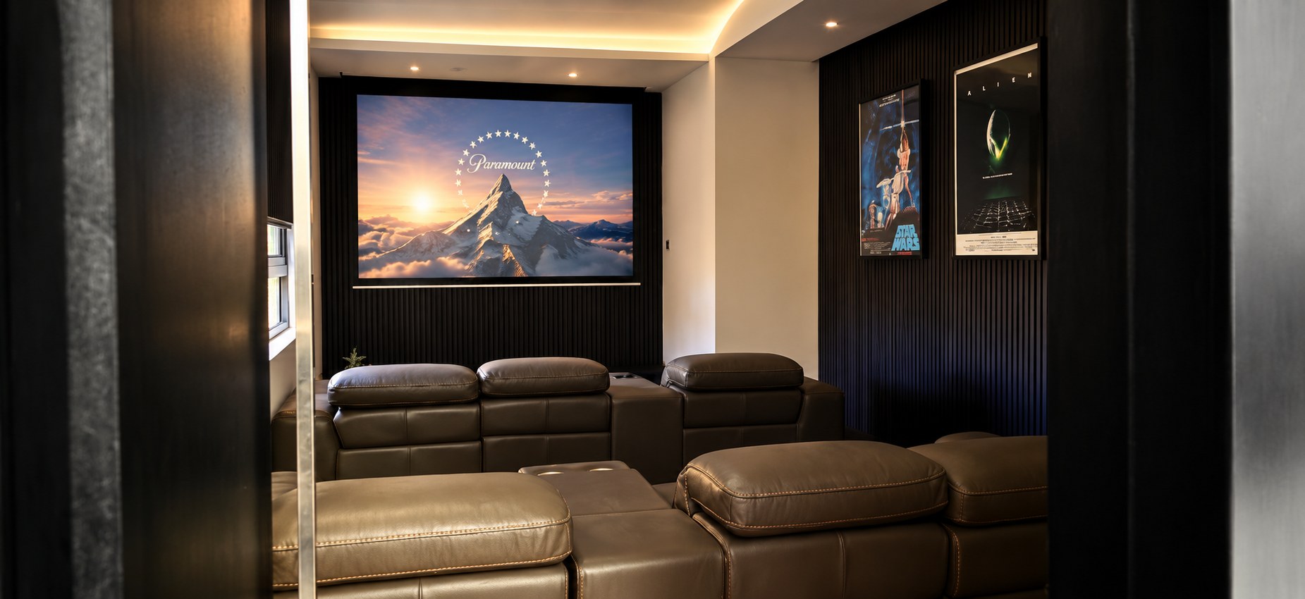 Dedicated six-seat home cinema